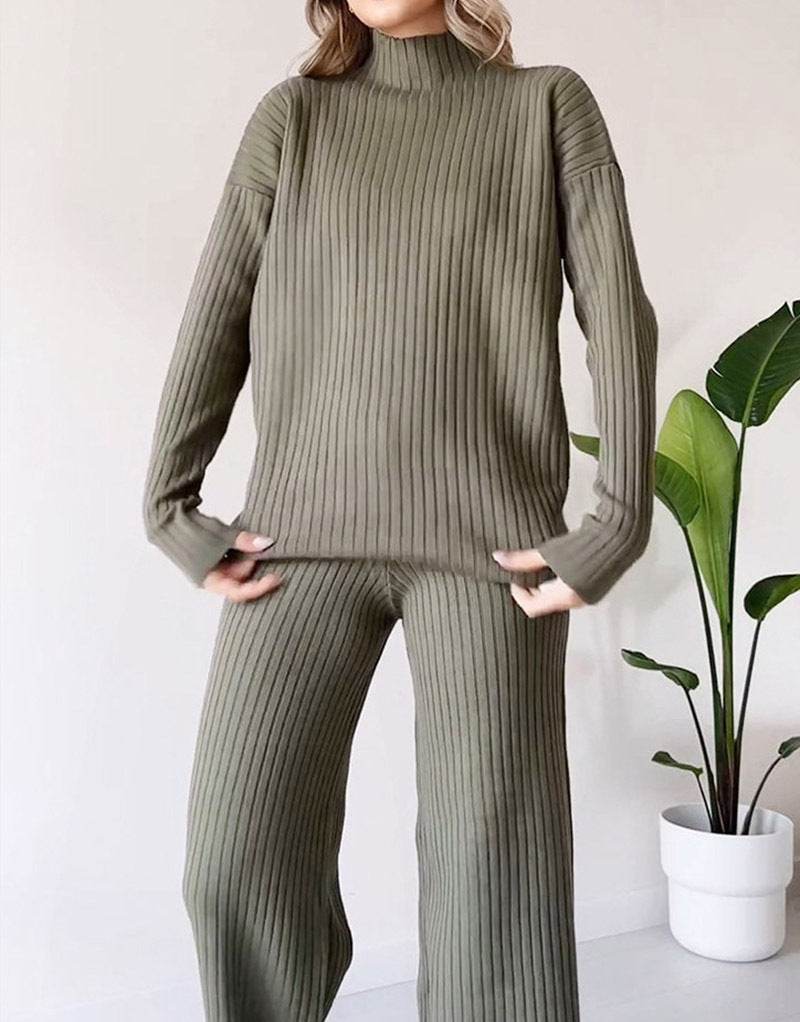 Turtleneck Suit – Stylish Casual Loose-Fit Long Sleeve Outfit