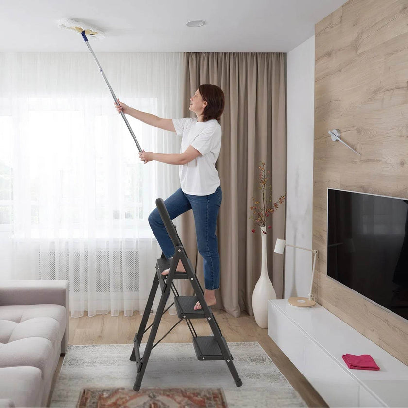 3-Step Folding Ladder, 330lbs Load Capacity, Lightweight 6.94lbs With 1.57in Folding Width, Heavy Duty Steel Construction, Non-Slip Pedals & Feet, Safety Lock, Multi-Use For Home Kitchen Living Room