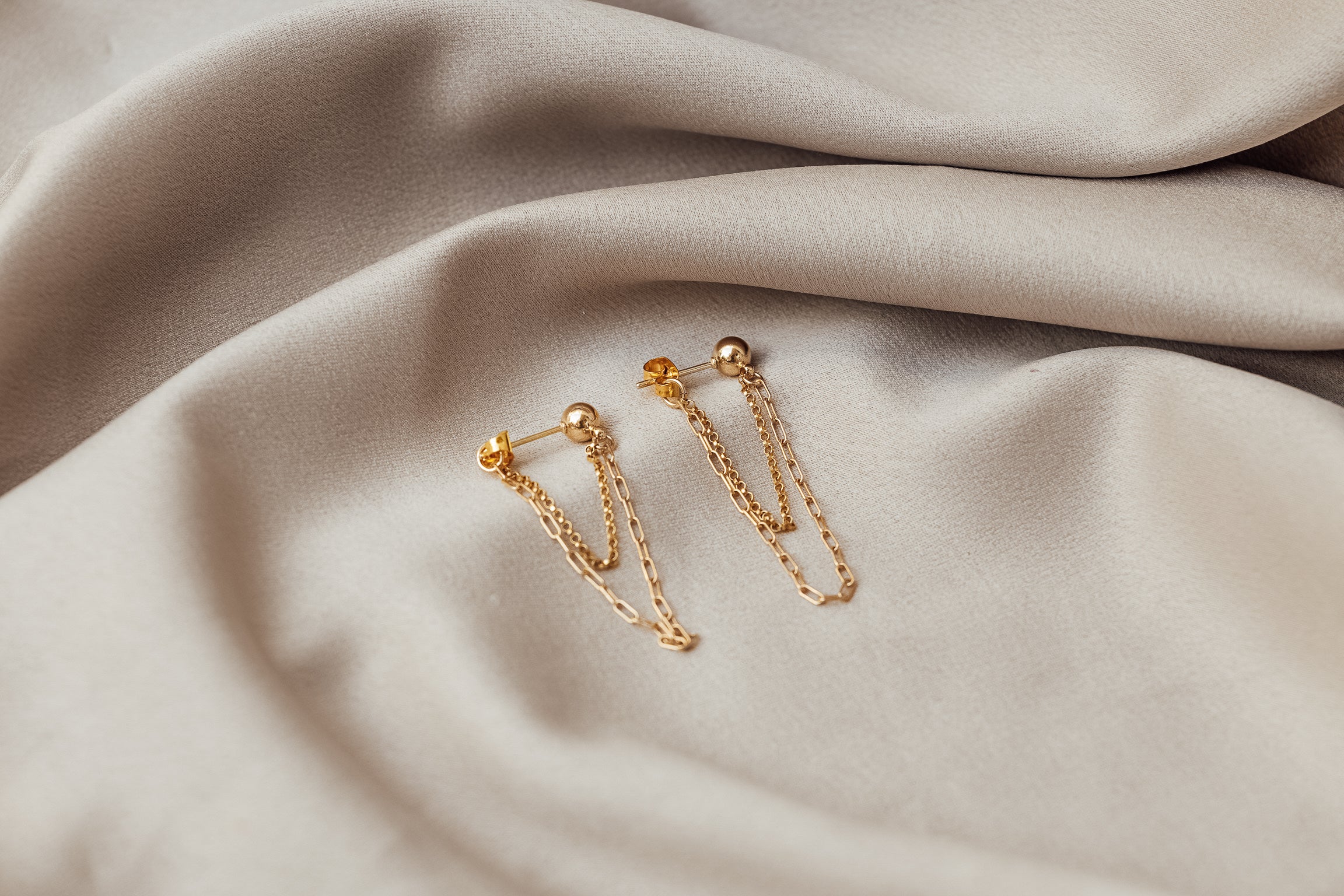 The Beverly Chain Earrings
