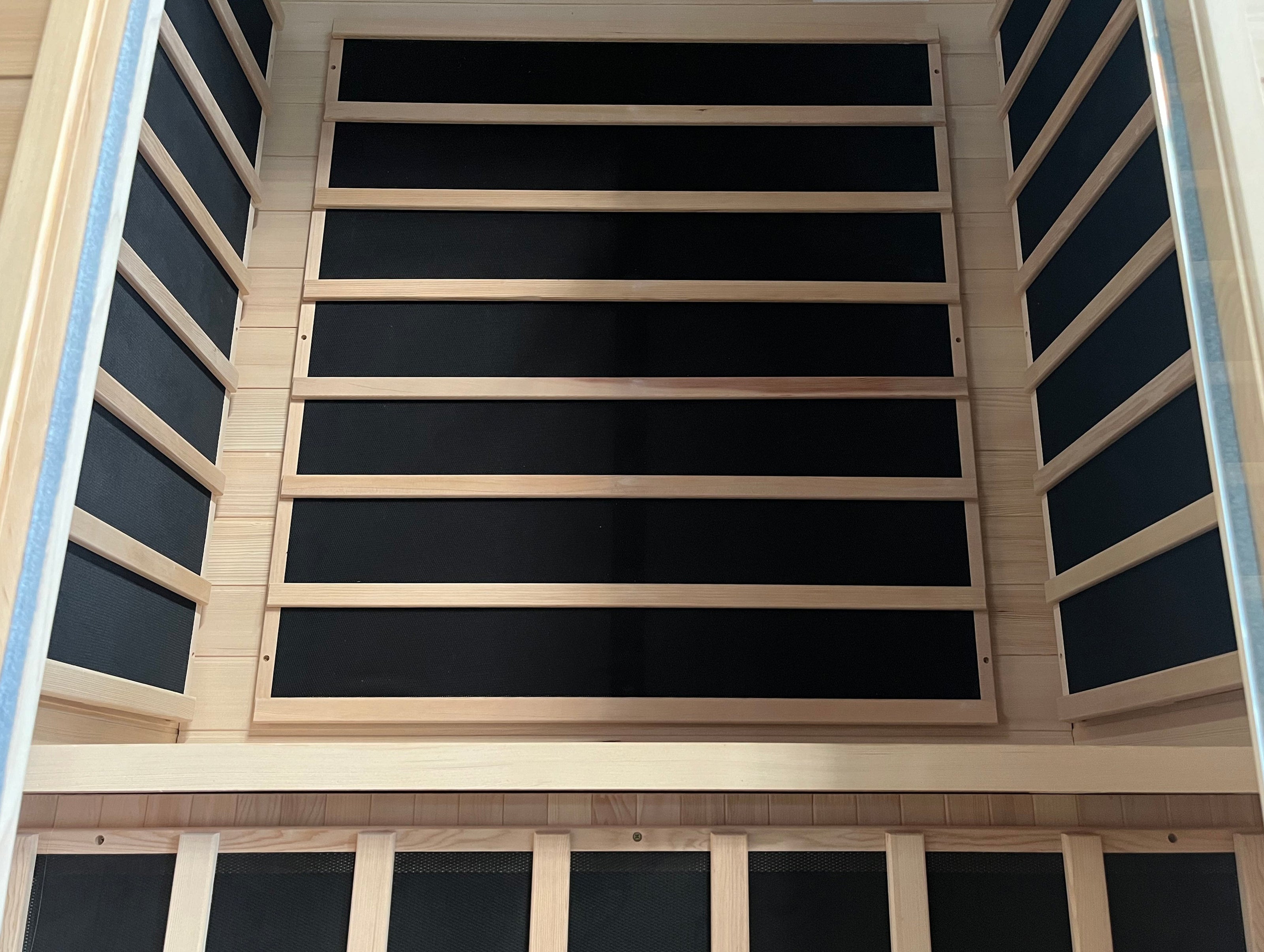 Blisspod, Vienna, Far Infrared Sauna Canadian Hemlock Very Low EMF Sauna, 4 Heaters – 2 Persons