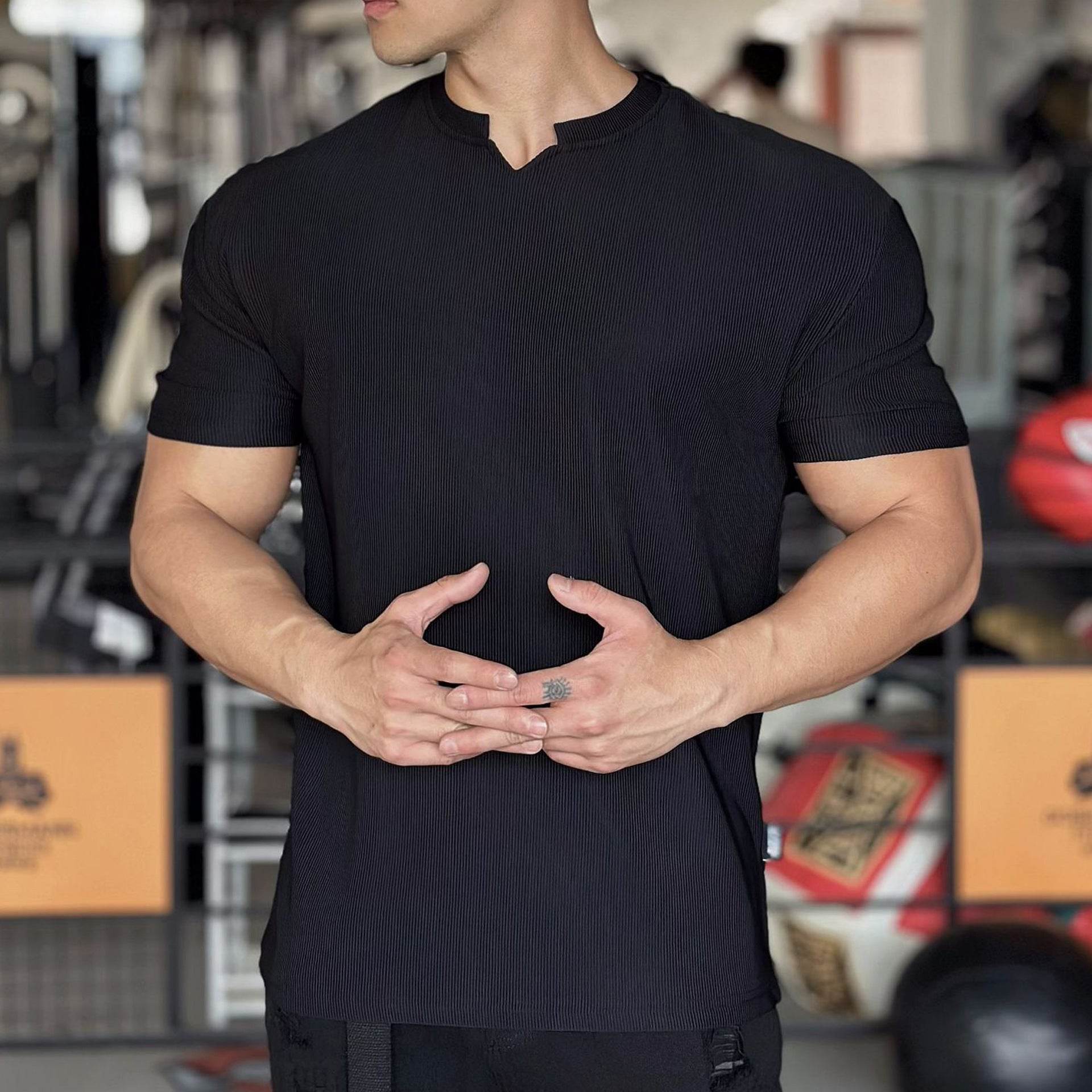 Anti Wrinkle Men Short Sleeve Active wear T-shirt for Workout Gym trainings