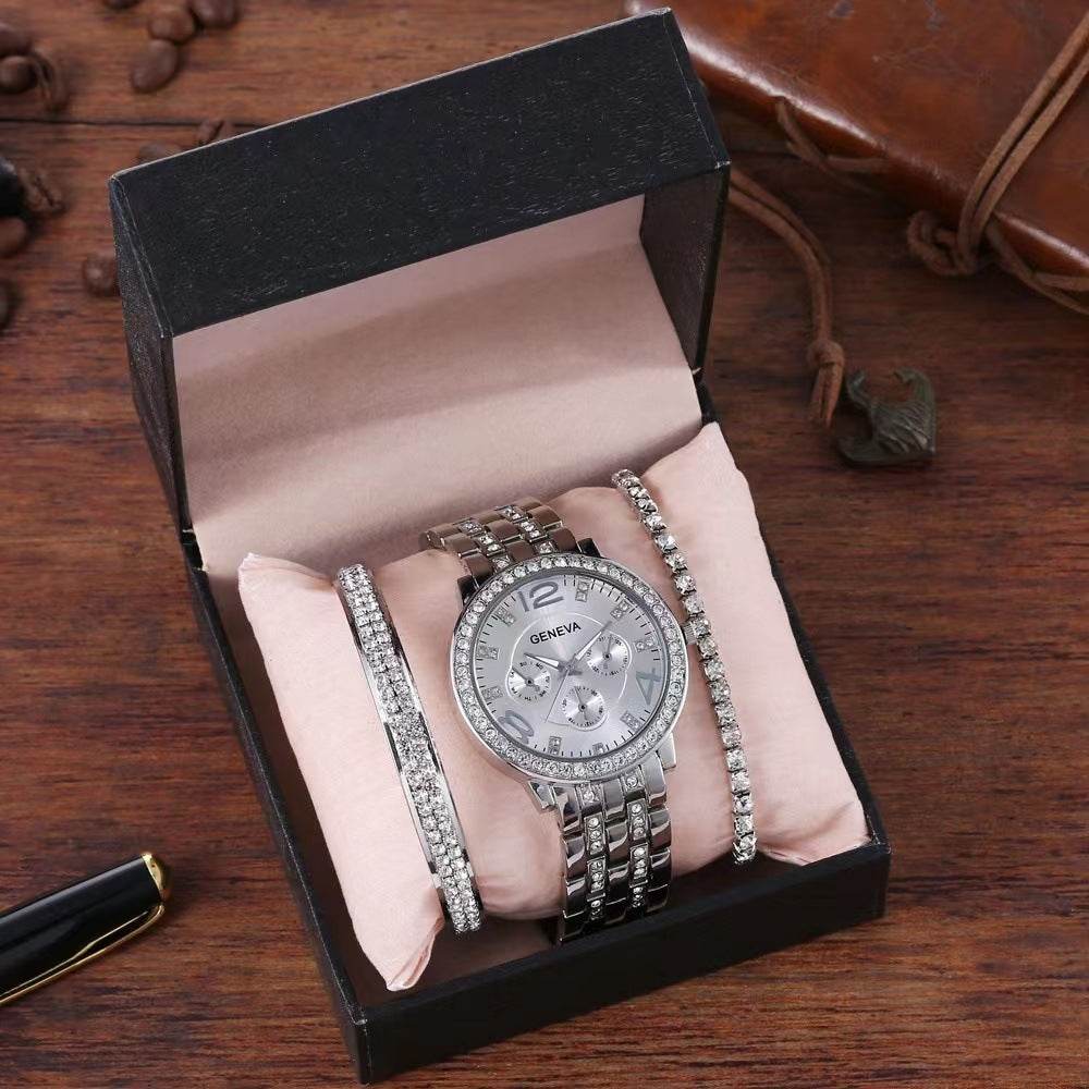 Unisex Three-piece Bracelet Watch for women