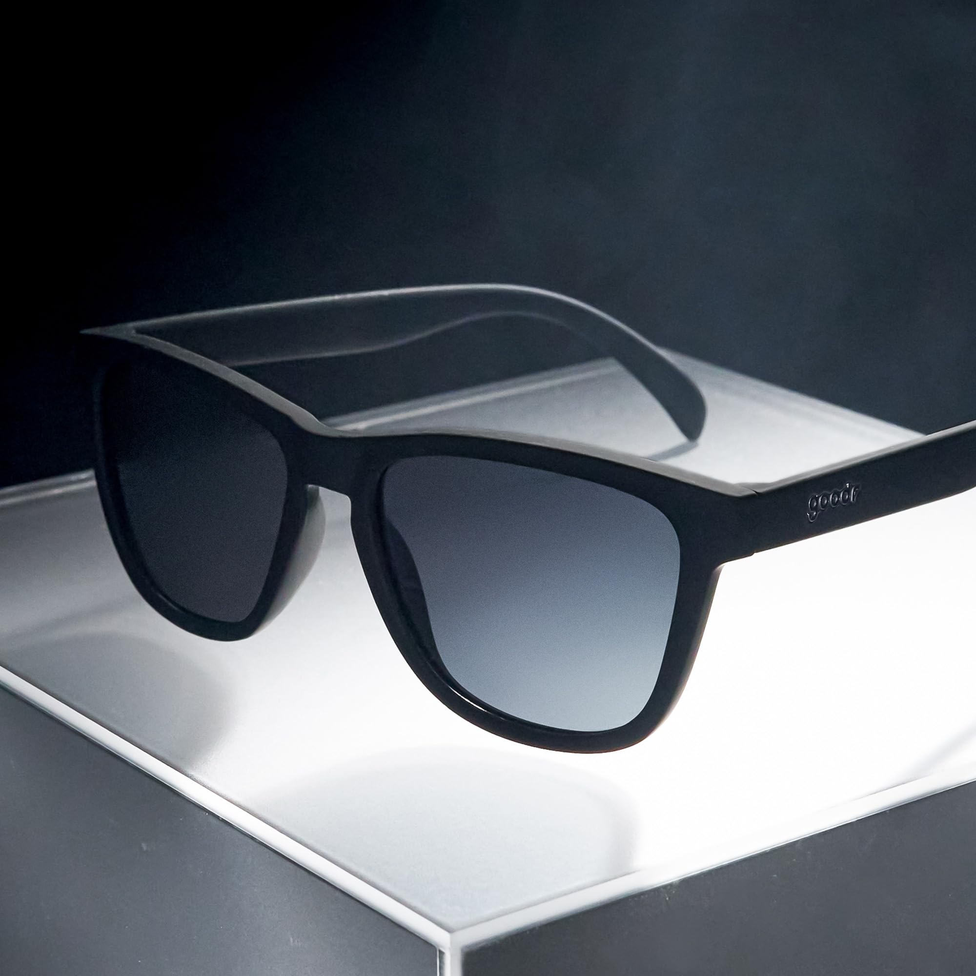 goodr A Unicorn's Calamity Polarized Sunglasses, Medium Sized (OG), Black Solid Frames with Black Non-Reflective Glare Reducing Lenses, UV400 Protection, No Slip, No Bounce 🍁 All In One Marketplace Canada
