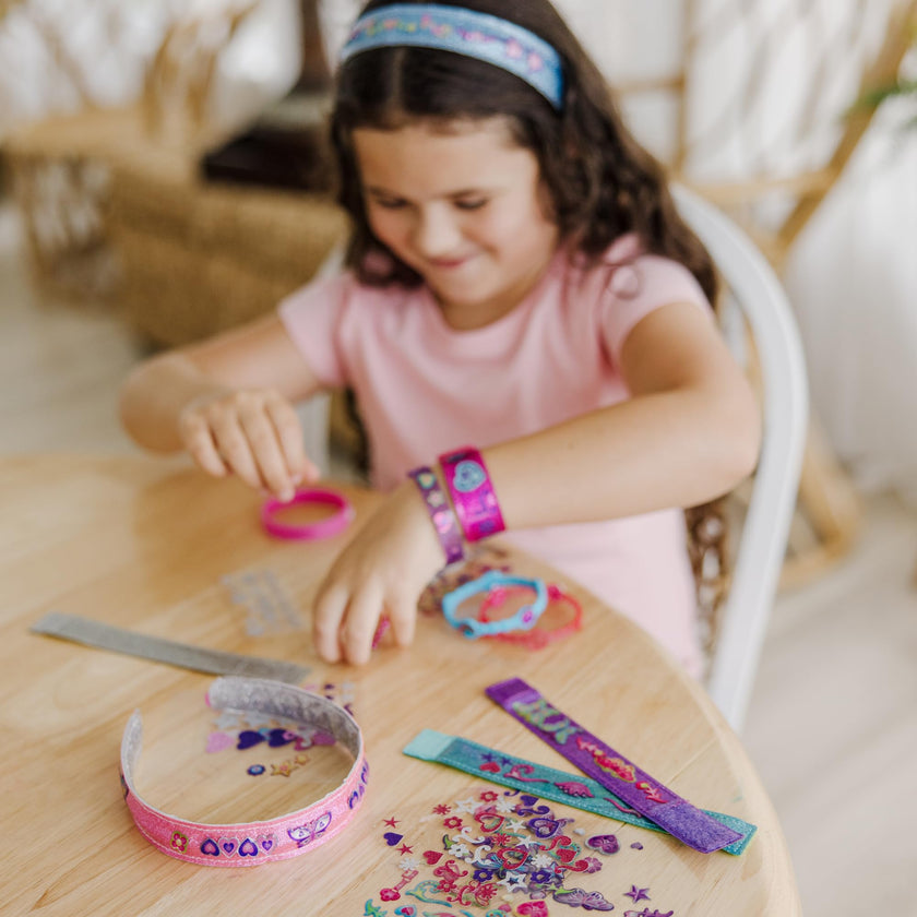 Melissa & Doug Design-Your-Own Bracelets Jewelry Making Craft Kit 🍁 All In One Marketplace Canada