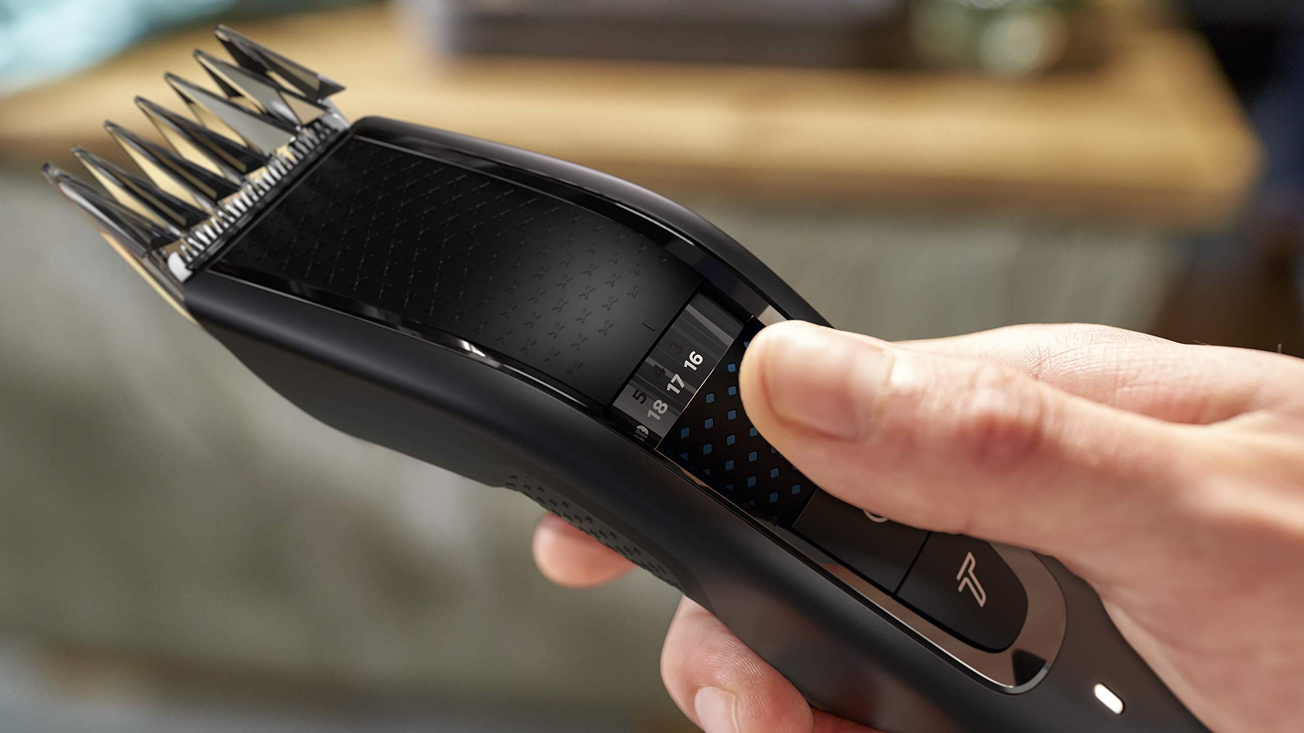 Philips Hair Clipper Series 7000, Washable Hair Clipper with DualCut Technology & 6 accessories, HC7650/14 🍁 All In One Marketplace Canada