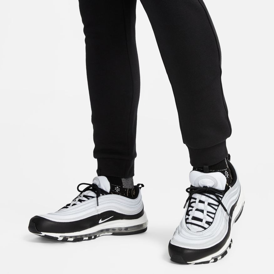 M Nike Club Fleece 716830-010