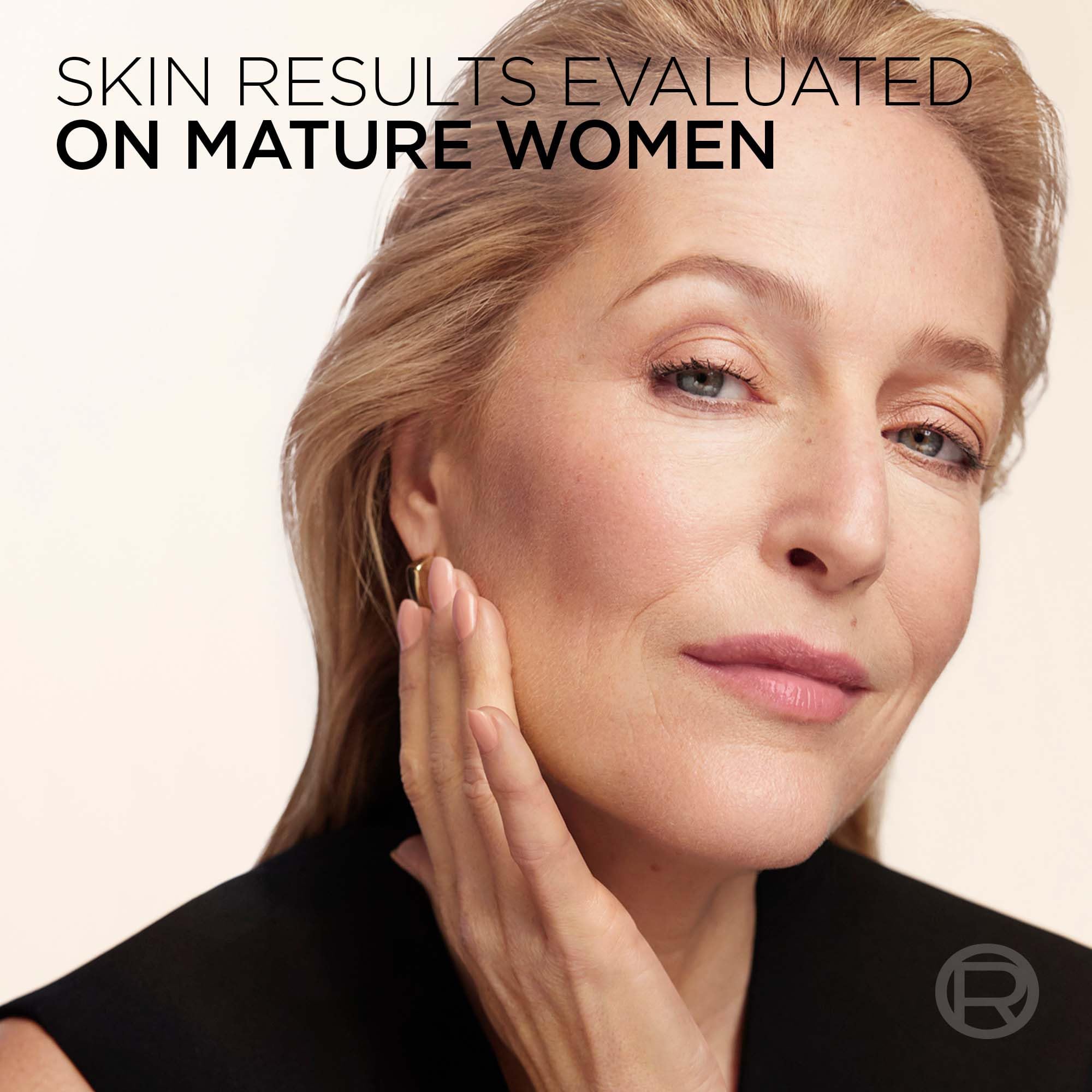 L'Oreal Paris Day Face Moisturizer Cream, Age Perfect Collagen Expert, with Collagen Peptides + Niacinamides, For Mature Skin, Suitable for Sensitive Skin Skincare, 70 ml 🍁 All In One Marketplace Canada