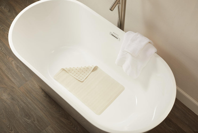 Rubbermaid Commercial Products Bath Tub and Shower Mat | Medium - 14 x 24 in. | White | Machine Washable | Safti-Grip Non-Slip Bathroom Mat with Suction Cups for Home/Hotel/Shower/Bathtub 🍁 All In One Marketplace Canada