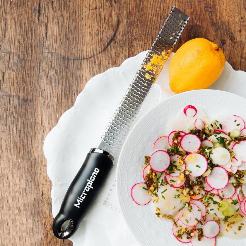 Microplane Premium Classic Zester (Black) 🍁 All In One Marketplace Canada