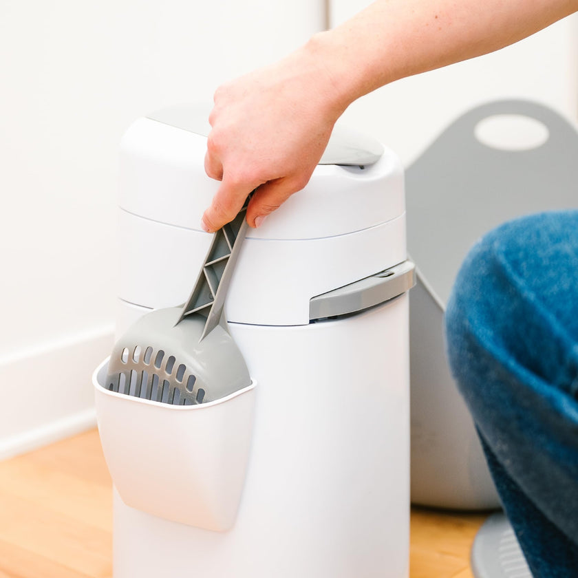 Litter Genie Style Pail - Cat Litter Waste Disposal System with Square Pail Refill Bag - Compatible with Standard and Jumbo Litter Genie Refill 🍁 All In One Marketplace Canada