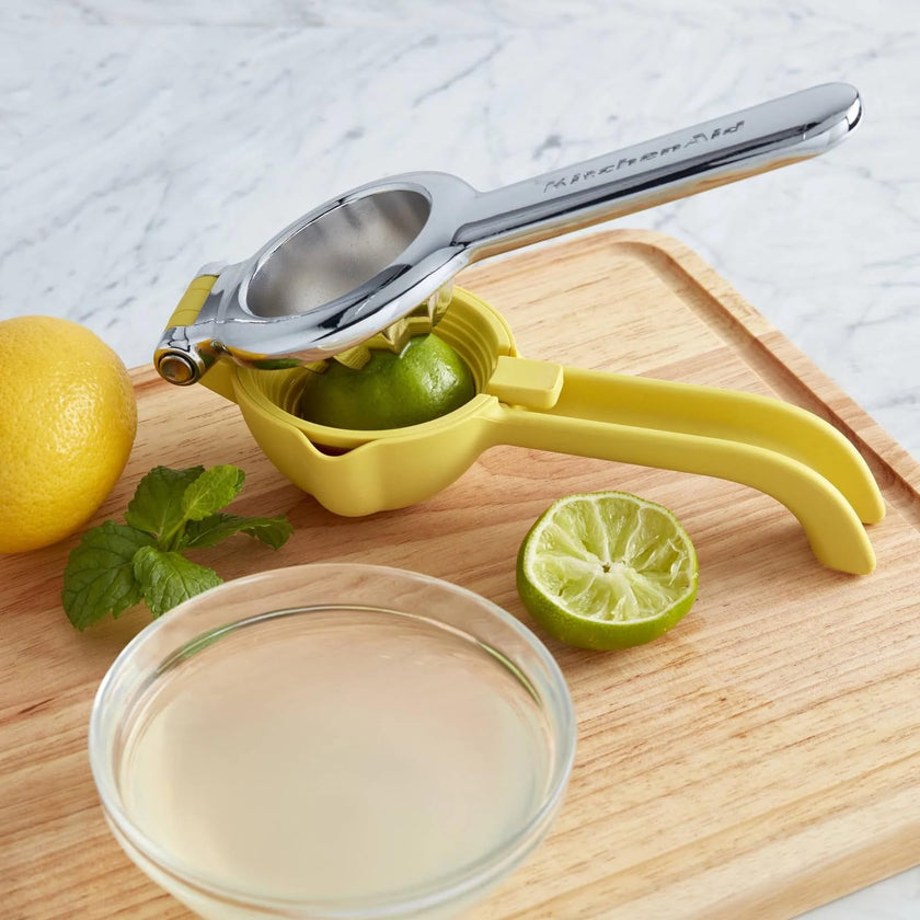 KitchenAid - Citrus Press, Manual Lemon Squeezer Juicer for Lemon, Lime & Orange, Handheld Juicer, Easy Squeeze, Maximum Juice Extraction & Dishwasher Safe 🍁 All In One Marketplace Canada
