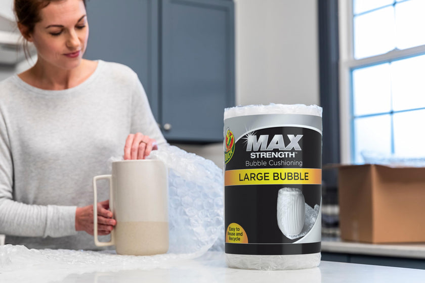 Duck Brand Bubble Wrap Protective Packaging, Large Bubbles, 12 Inches x 15 Feet, Single Roll (1304499) 🍁 All In One Marketplace Canada