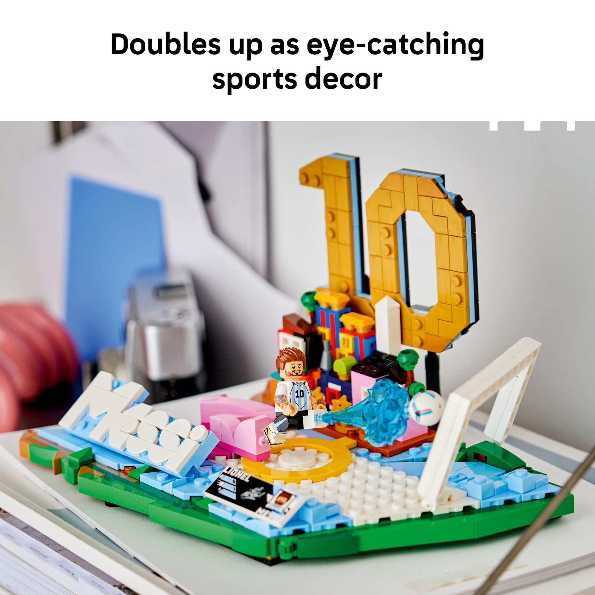 LEGO Editions Lionel Messi – Soccer Highlights - Building Set for Boys & Girls, Ages 10+ - Collectible Soccer Gift with Plaque - Kids Bedroom or Shelf Decor - 43011 🍁 All In One Marketplace Canada