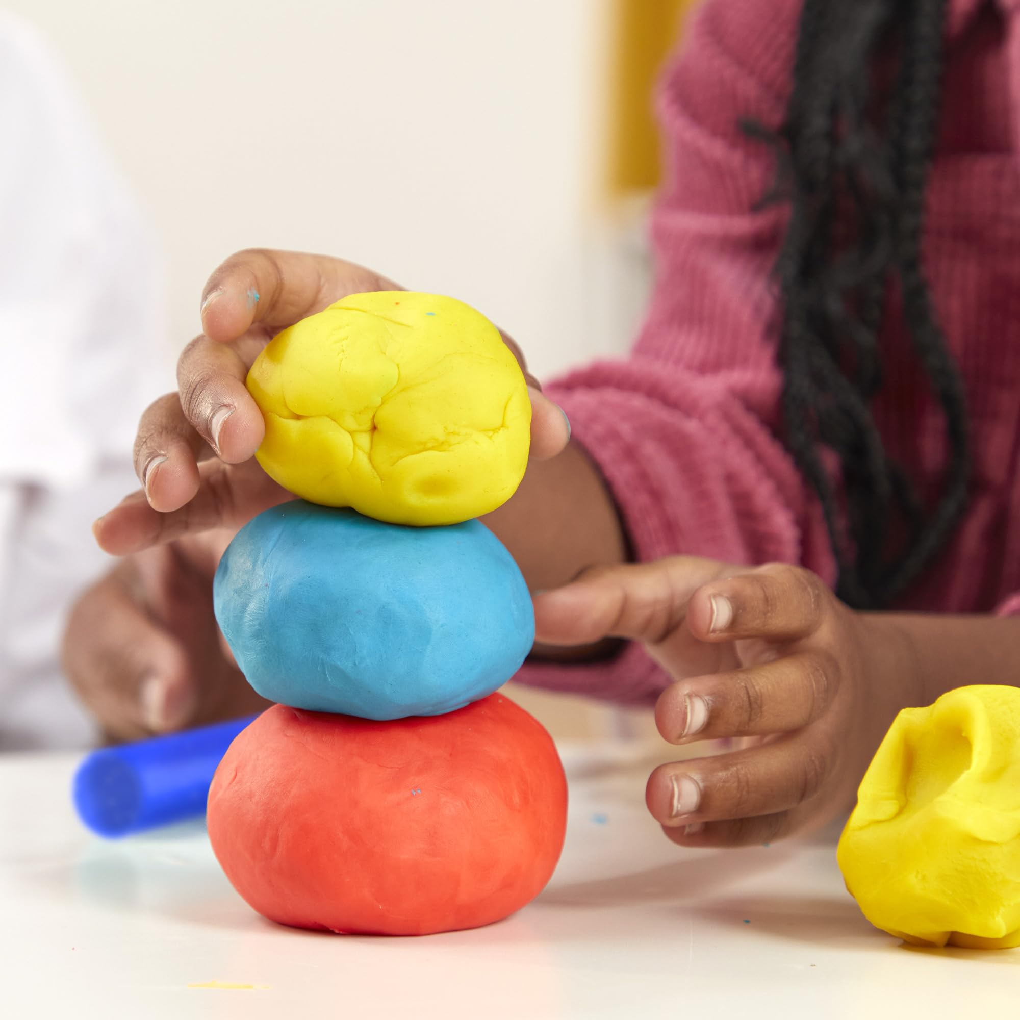 Play-Doh 24-Pack of Modeling Compound for Kids Toys for 2 Year Old and Up, 3-Ounce Cans, Great for Arts and Crafts, Party Favors 🍁 All In One Marketplace Canada