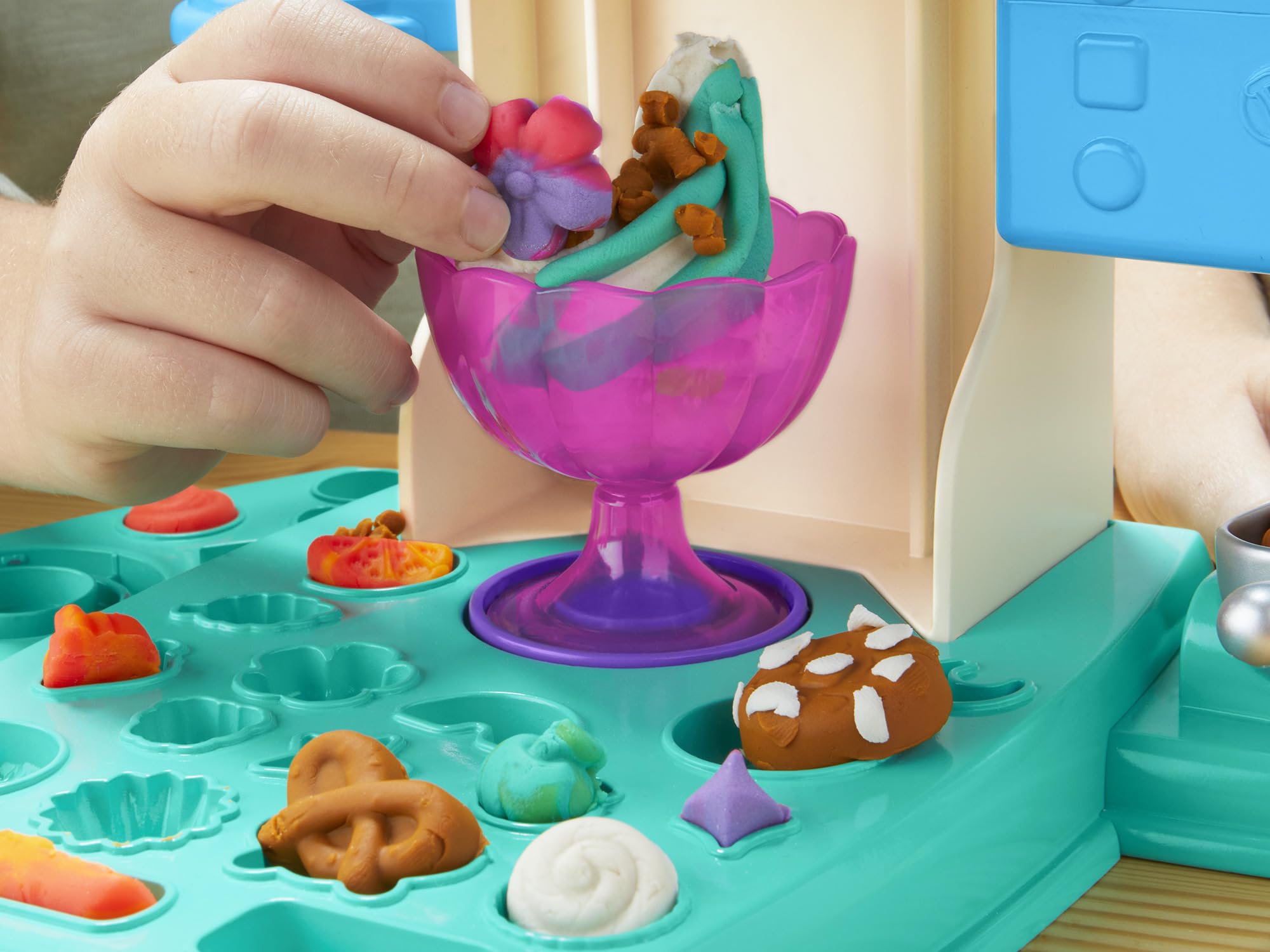 Play-Doh Rainbow Swirl Ice Cream Playset with 7 Pretend Play Kitchen Accessories, Arts and Crafts Toys for 3 Year Old Girls and Boys and Up 🍁 All In One Marketplace Canada