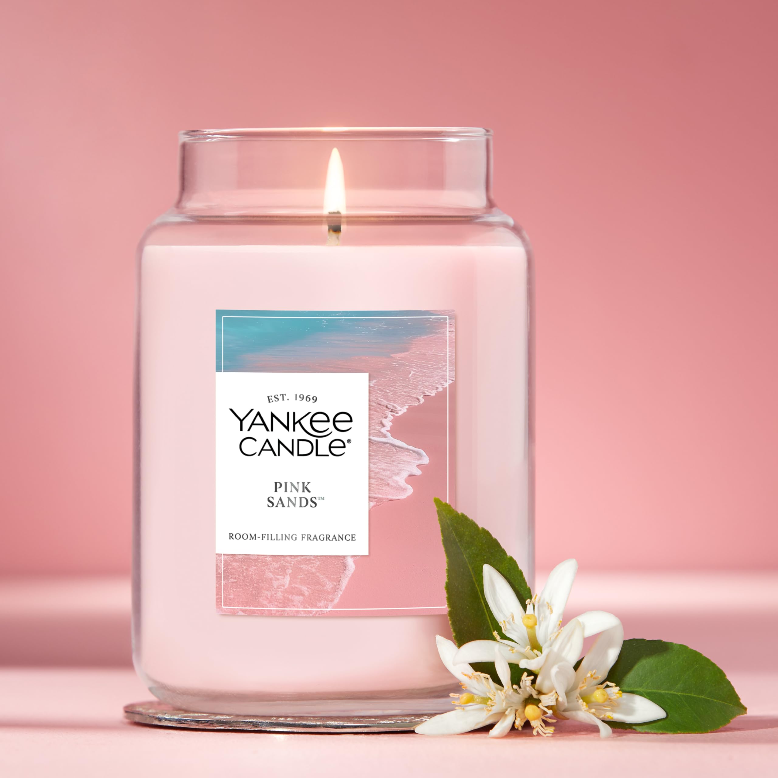 Yankee Candle Large Jar Scented Candle with up to 150 Hour Burn Time, Premium Plant Wax Blend for Cleaner Consistent Burn and Room Filling Fragrance, 22 oz, Pink Sands 🍁 All In One Marketplace Canada