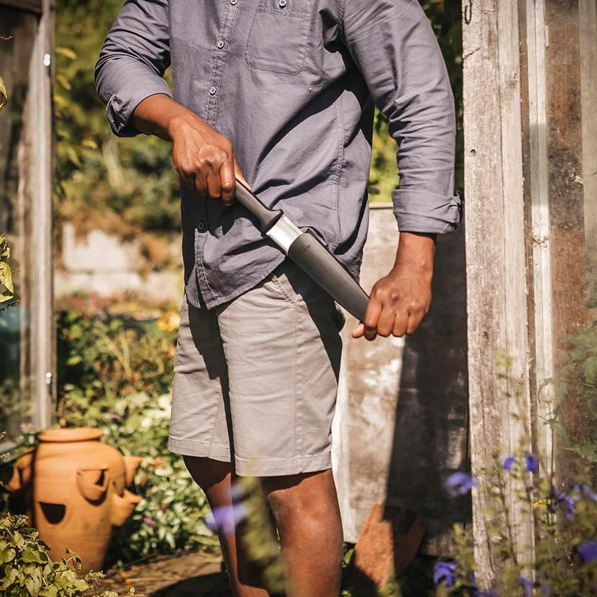 Fiskars Hori Hori Garden Knife, Precision-Ground Serrated Blade, Forked Tip Weeding & Planting Tool,Stainless Steel Adjustable 🍁 All In One Marketplace Canada