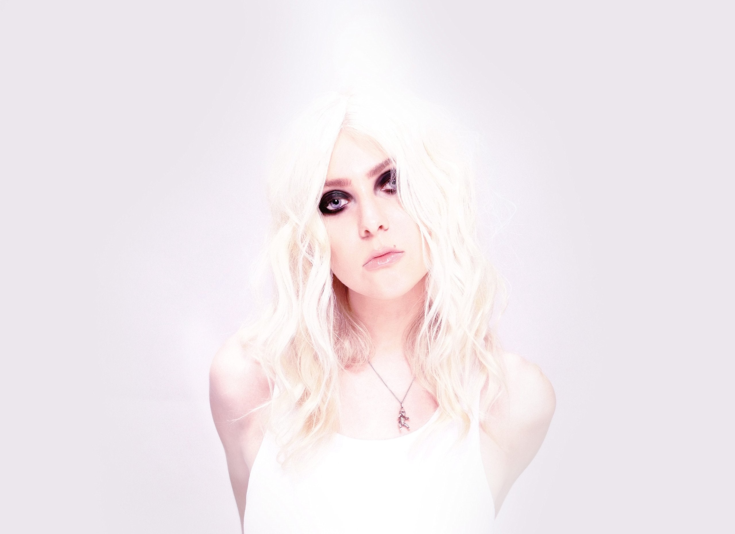 The Pretty Reckless / Who You Selling For - CD