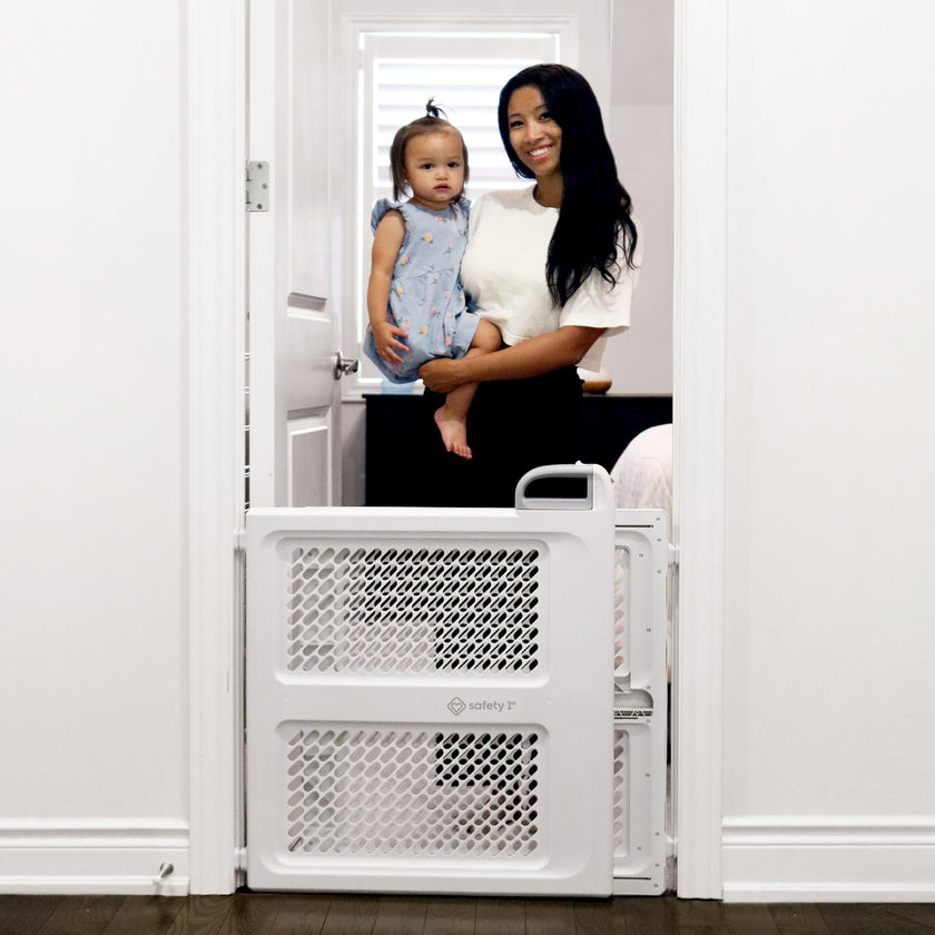 Safety 1st Lift, Lock and Swing Gate - Pressure or Hardware installed, Fits Spaces Between 28