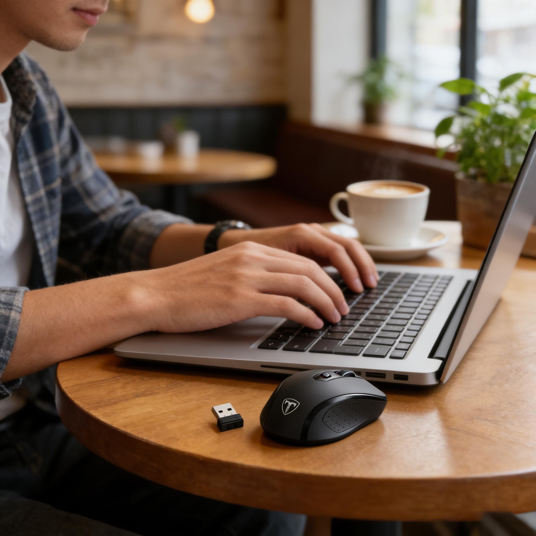LODVIE Wireless Mouse for Laptop,2400 DPI Wireless Computer Mouse with 6 Buttons,2.4G Ergonomic USB Cordless Mouse,15 Months Battery Life Mouse for Laptop PC Mac Computer Chromebook MacBook-Black 🍁 All In One Marketplace Canada
