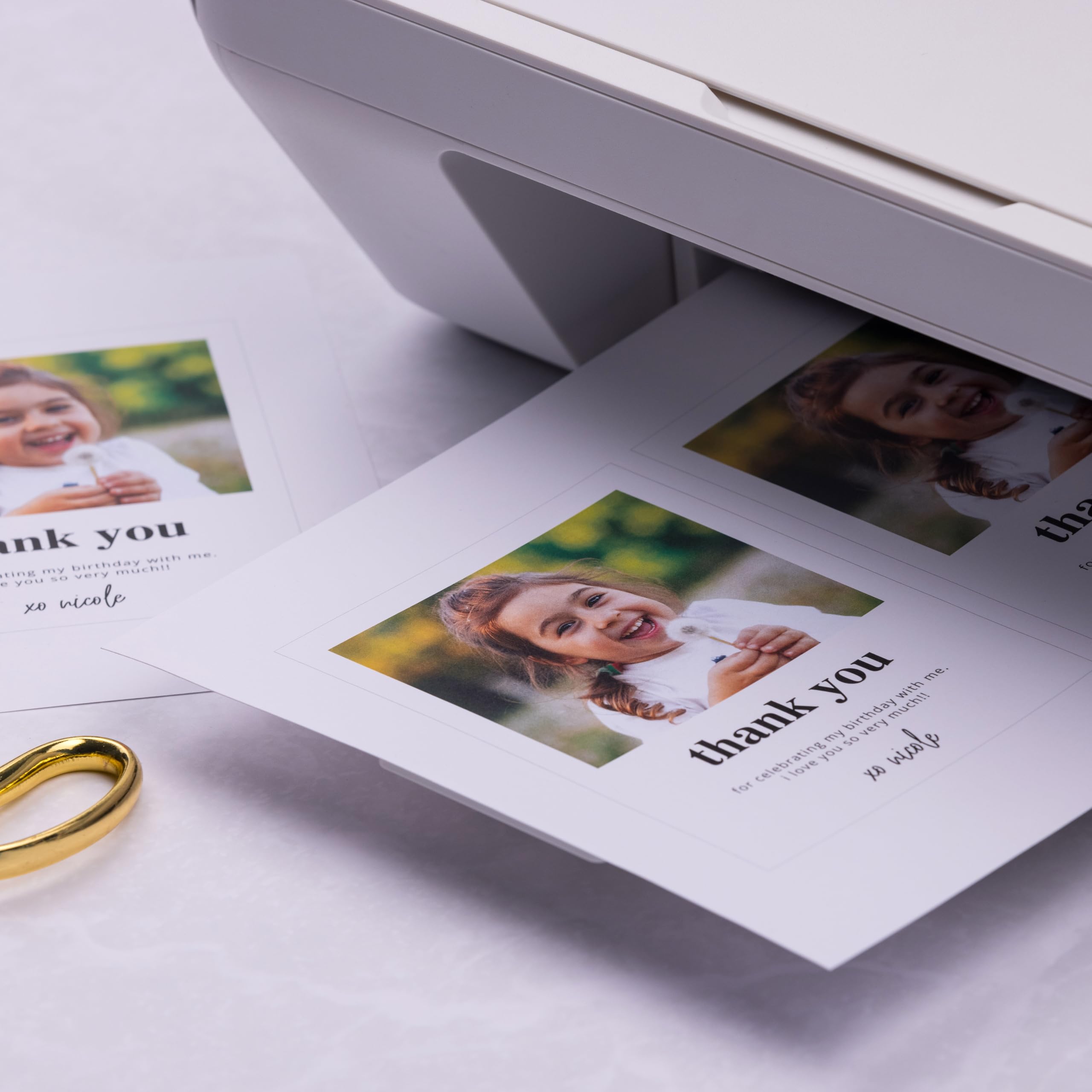 Neenah Coverstock, Bright White, 325 Sheets, 65 lb/176 gsm, 96 Brightness, 8.5