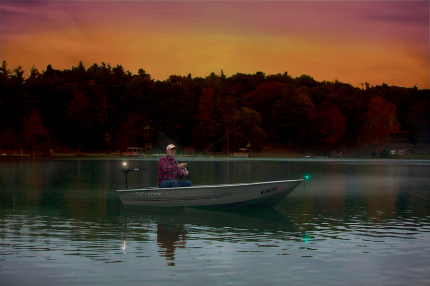 Attwood 14190-7 Water-Resistant Portable Clamp-On LED Light Kit with Marine Gray Finish 🍁 All In One Marketplace Canada