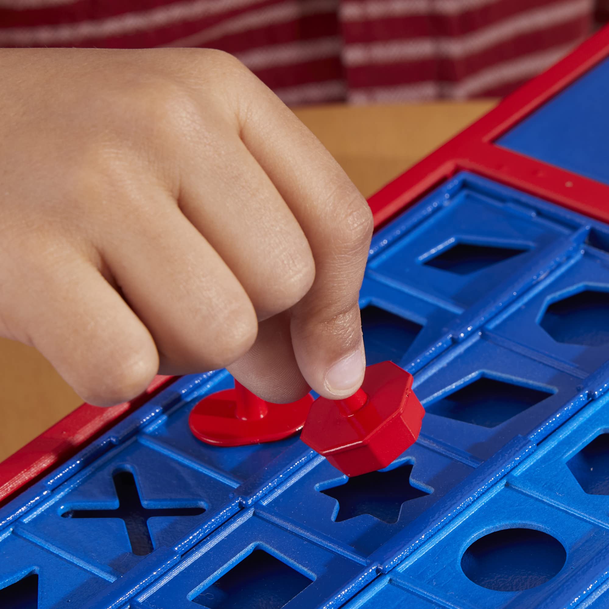 Perfection Game for Kids Ages 5 and Up, Pop Up Game, Customize The Tray for Over 250 Combinations, Kids Games, Games for 1+ Players (English & French) 🍁 All In One Marketplace Canada