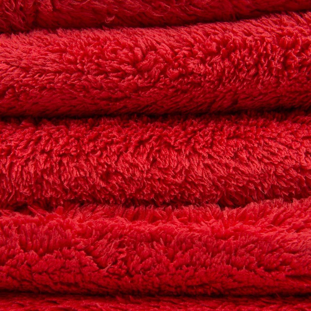 Chemical Guys Happy Ending Ultra Plush Edgeless Microfiber Towel, Red, 16
