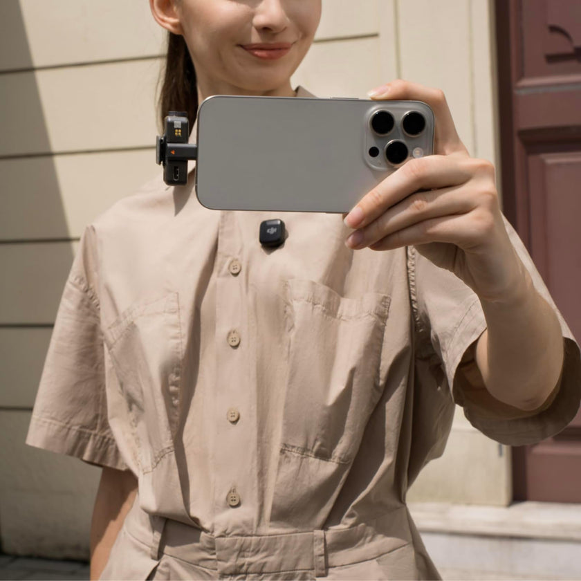 DJI Mic Mini (1 TX + 1 RX), Wireless Lavalier Microphone for iPhone/Camera/Android, Ultralight, Detail-Rich Audio, Noise Cancelling, Automatic Limiting, Vlog, Streaming, 400m Transmission 🍁 All In One Marketplace Canada