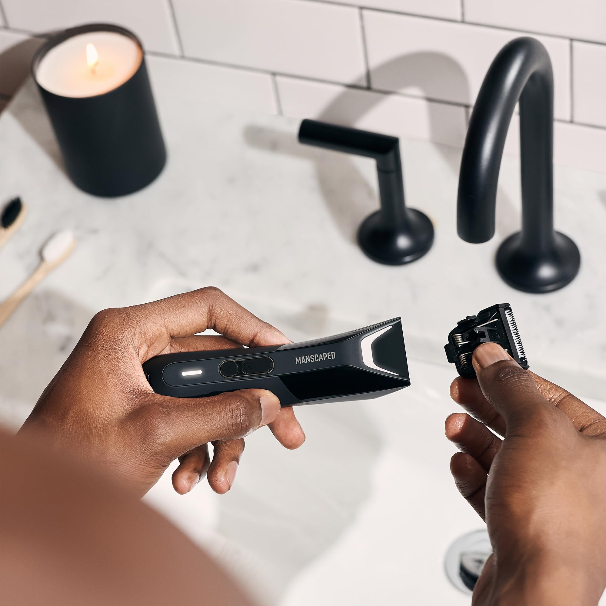 MANSCAPED® The Lawn Mower® 5.0 ULTRA Groin & Body Hair Trimmer – Dual-Head SkinSafe® Trimmer & Foil Blades, Waterproof Wet/Dry Groomer, USB-C Rechargeable with Travel Case, Men’s Ball Shaver, Black 🍁 All In One Marketplace Canada