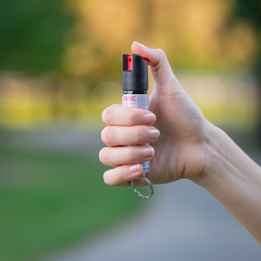 Sabre Protector 22-Gram Dog Spray with Key Ring, 14 Second Total Spray Time, 3.5-Meter Range, Humane Dog Attack Deterrent, Maximum Strength Allowed by Health Canada 🍁 All In One Marketplace Canada
