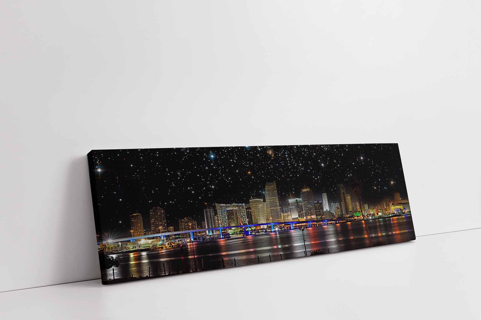 Miami de nuit - Horizon de la ville - Décoration murale sur toile - Vernis RGB