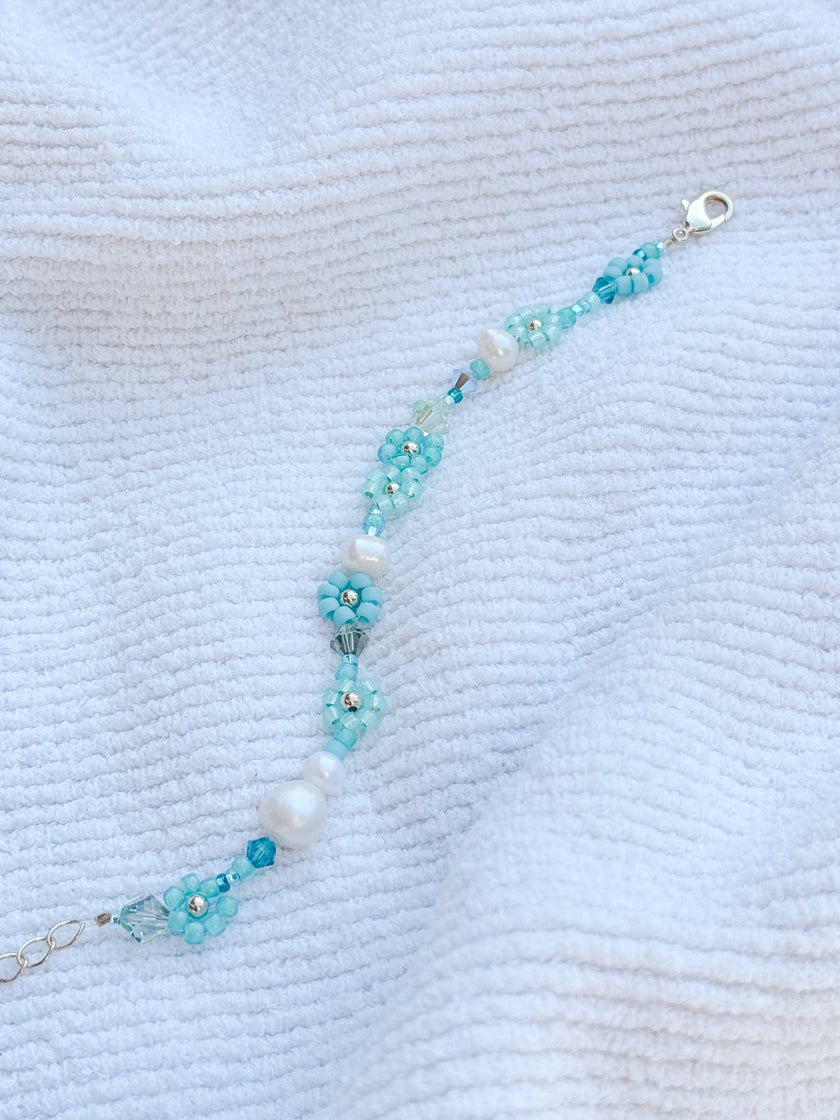 The “Lover” Daisy Bracelet & Anklet