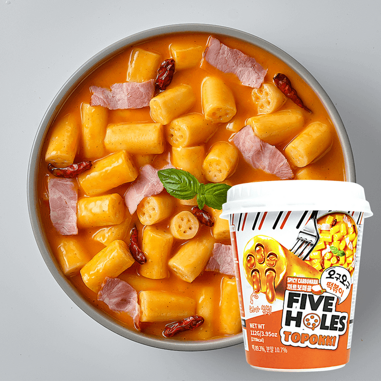 Five Holes Spicy Carbonara Topokki Rice Cake (112G) [Best Before Date: 2026.05.11]
