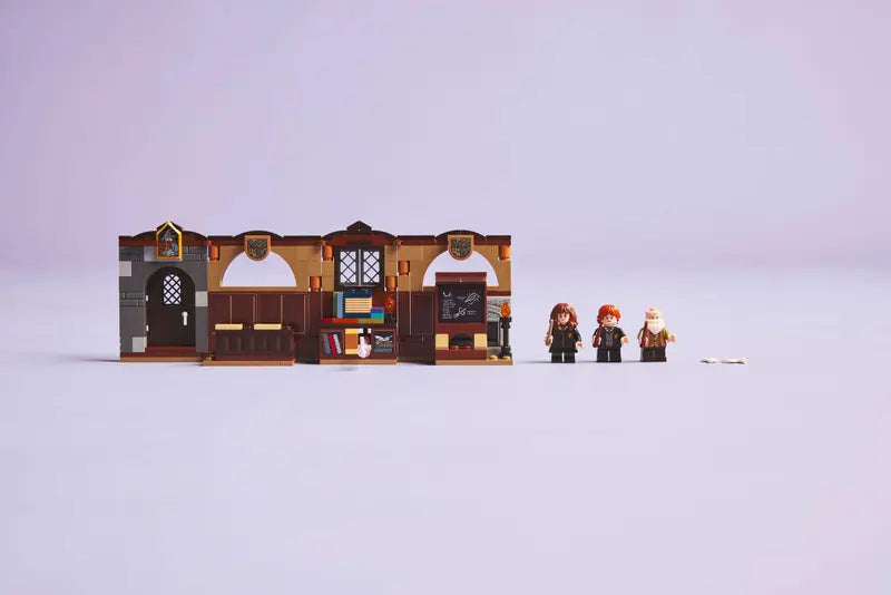LEGO - 76442 - HARRY POTTER - Hogwarts Castle - Charms Class - 204pcs