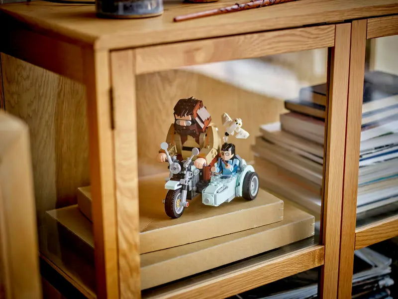 LEGO - 76443 - HARRY POTTER - Le tour en moto d'Hagrid et Harry - 617 pièces