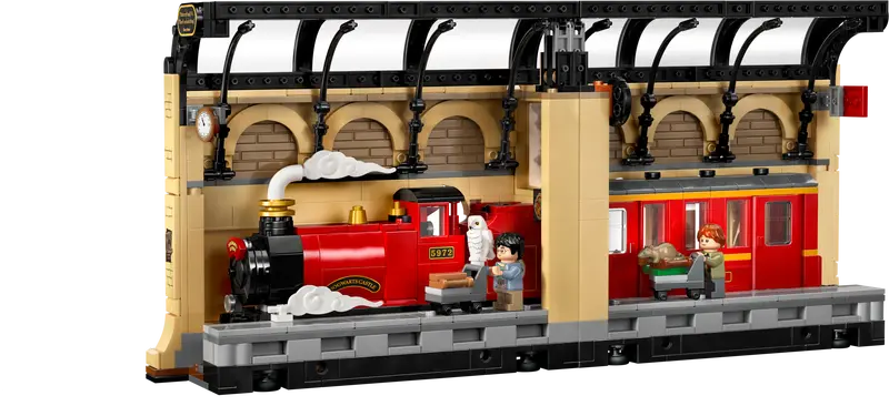 LEGO - 76450 - HARRY POTTER - Book Nook : Hogwarts Express - 832 pièces