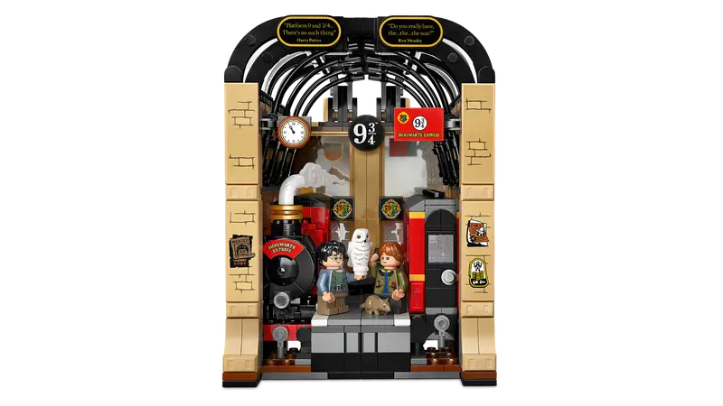 LEGO - 76450 - HARRY POTTER - Book Nook : Hogwarts Express - 832 pièces