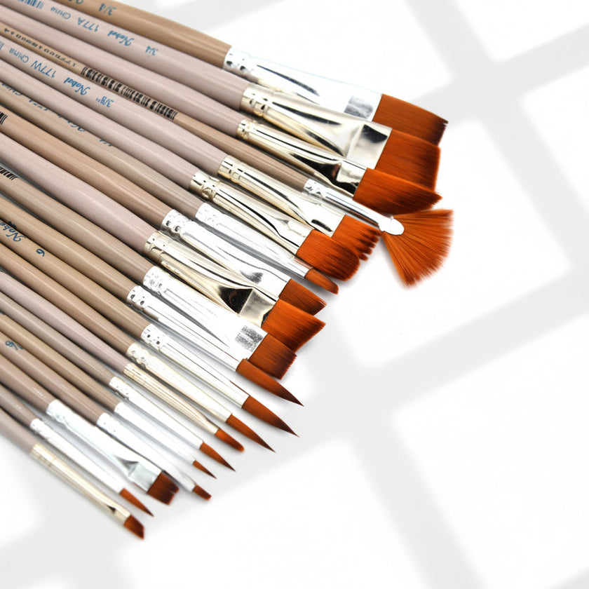 Comet - Golden Synthetic Short Handle Brush
