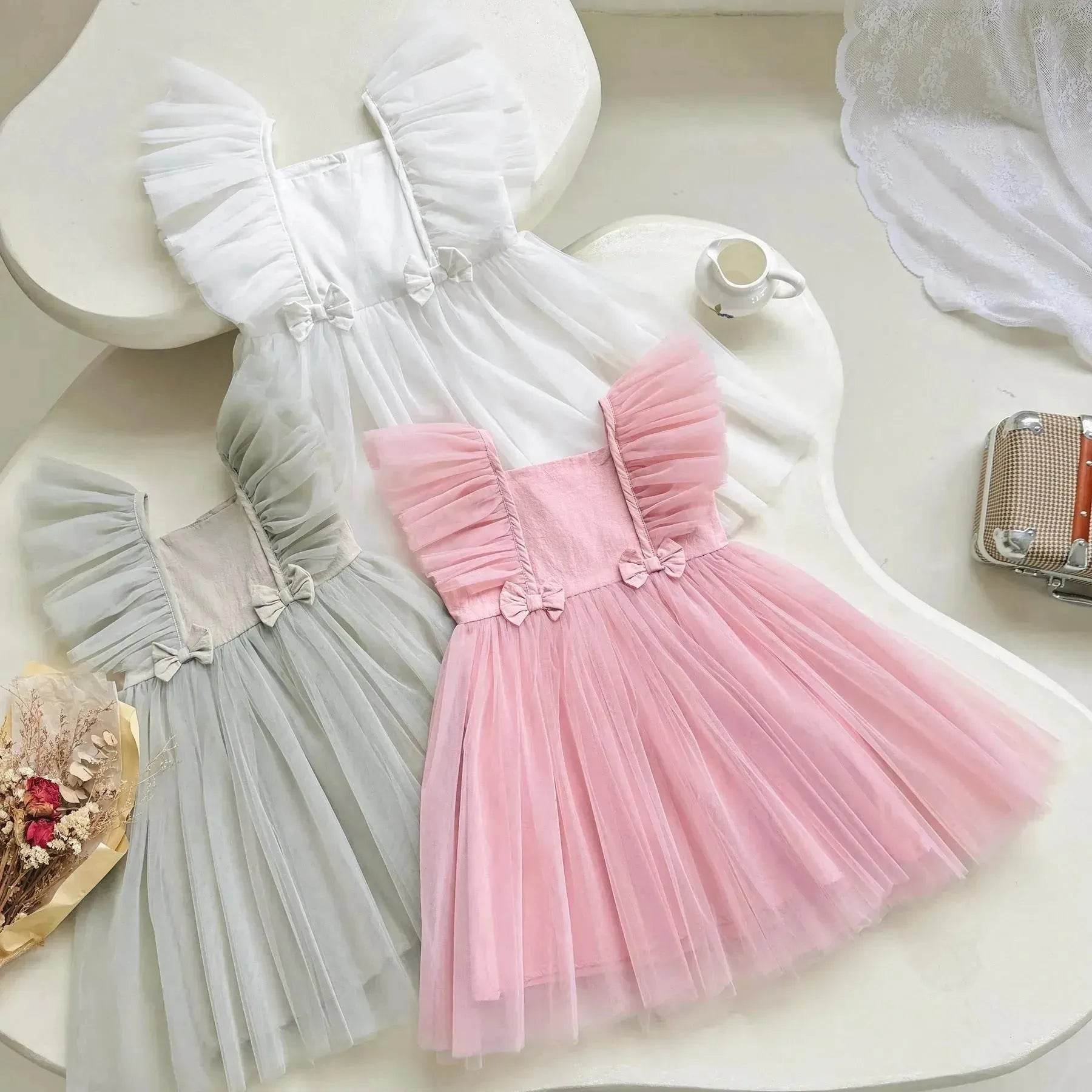 Infant Flying Sleeve Bowknot Girls' Fashion Baby Pettiskirt dress Newborn dresses
