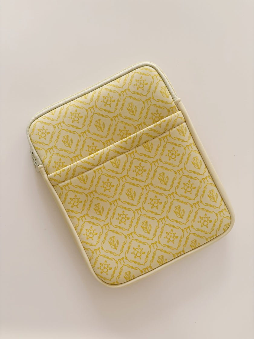 Citron Honey - Book Keeper