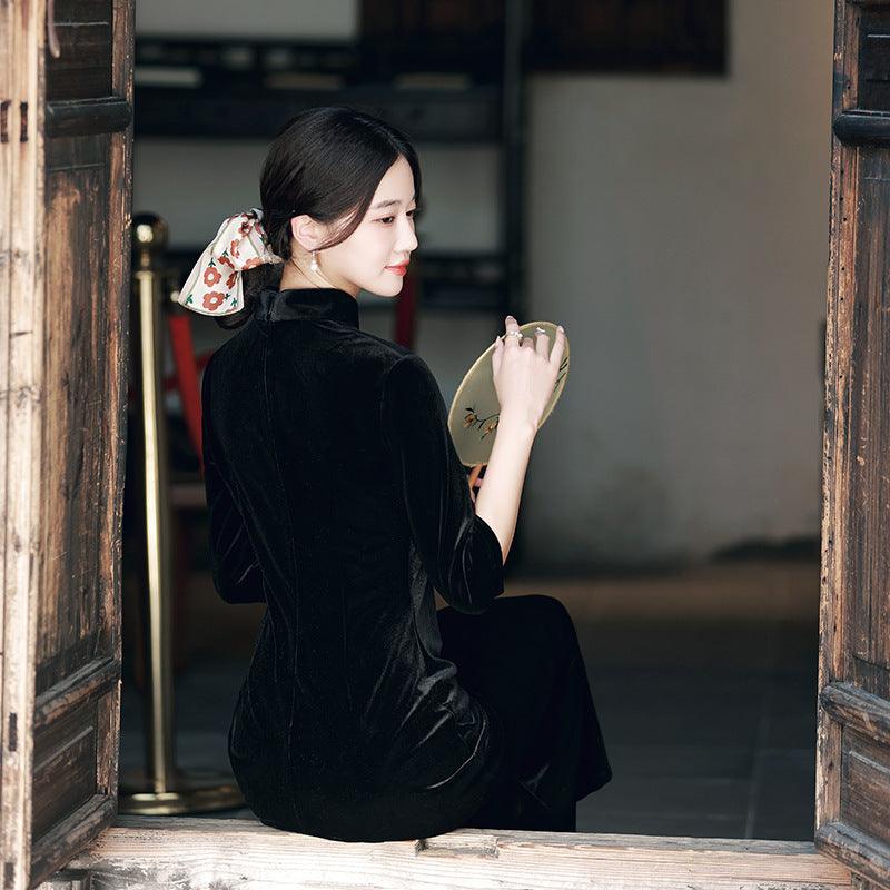 Improved Chinese-style Velvet Embroidered Dress Slim Dress
