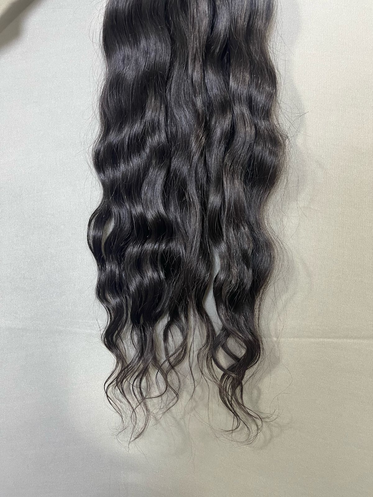 Tresses de cheveux indiens naturels ondulés