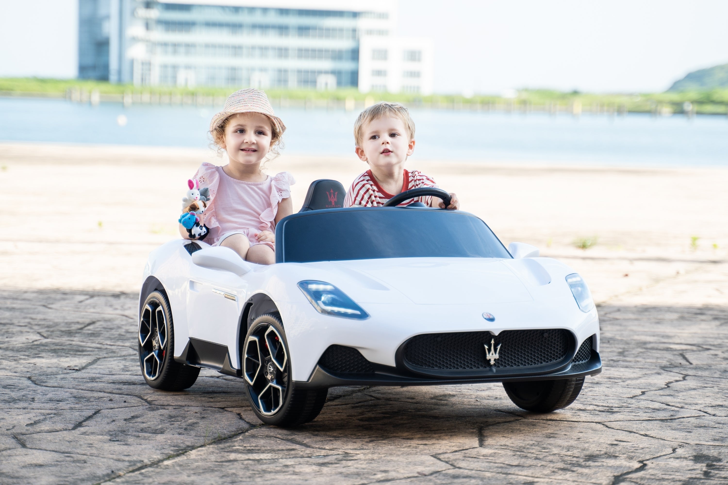 Voiture électrique pour enfant Maserati MC20 4X4 2 places 24V DELUXE 2025