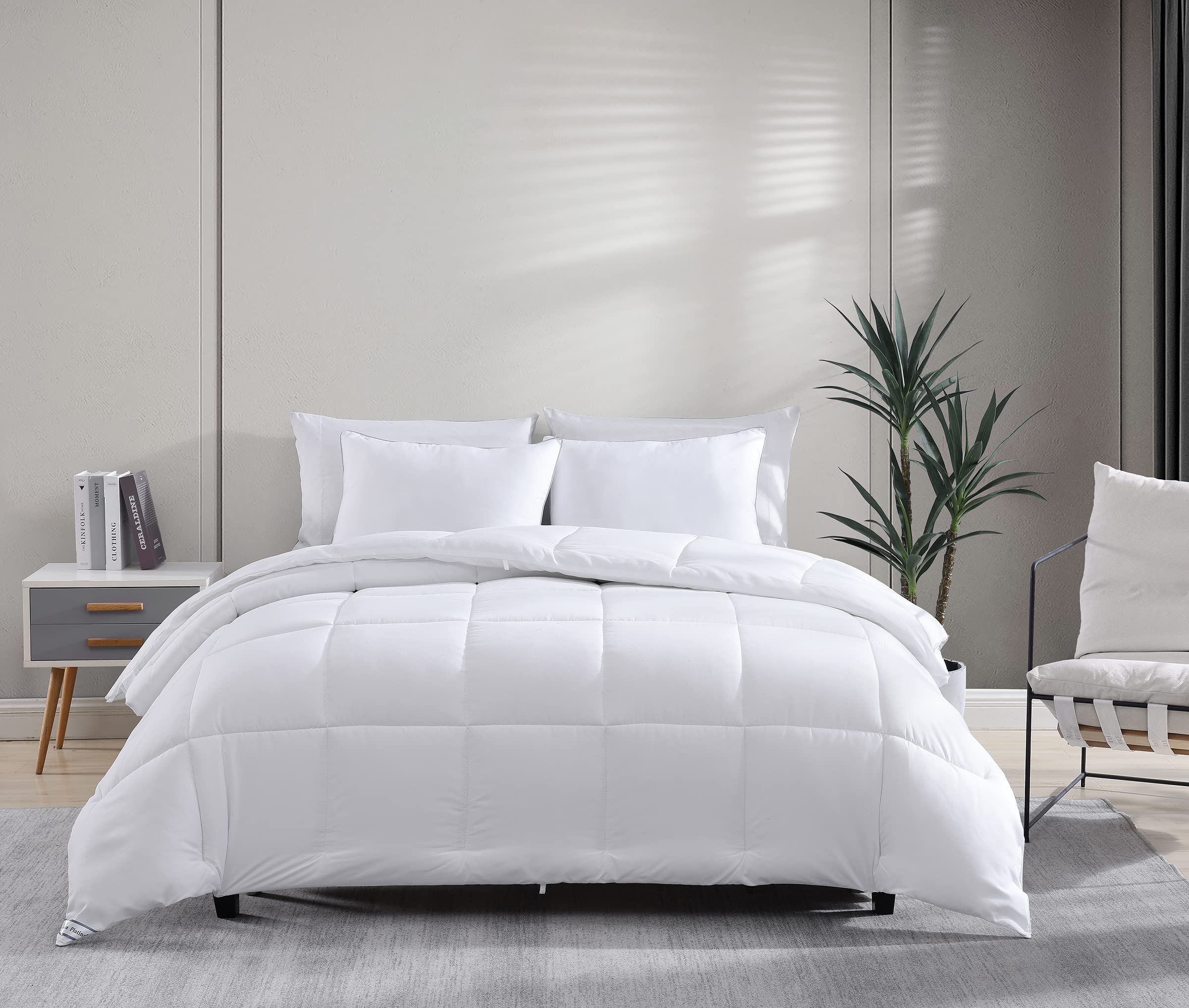 Comforter Twin Size Goose Down Alternative Microfiber Quilted Solid Comforter/Duvet Insert - Ultra Soft Hypoallergenic Bedding - Medium Warmth for All Seasons Twin Comforter - White 🍁 All In One Marketplace Canada