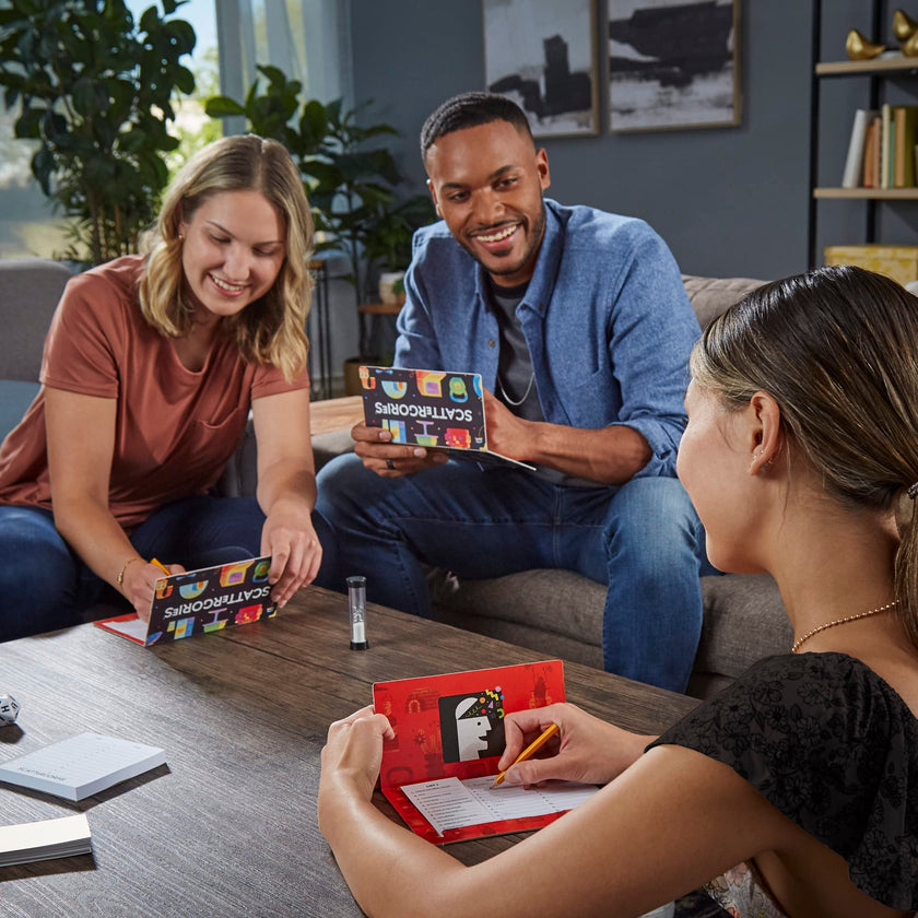 Scattergories Classic Game, Party Game for Adults and Teens Ages 13 and Up, Board Game for 2+ Players (English & French) 🍁 All In One Marketplace Canada