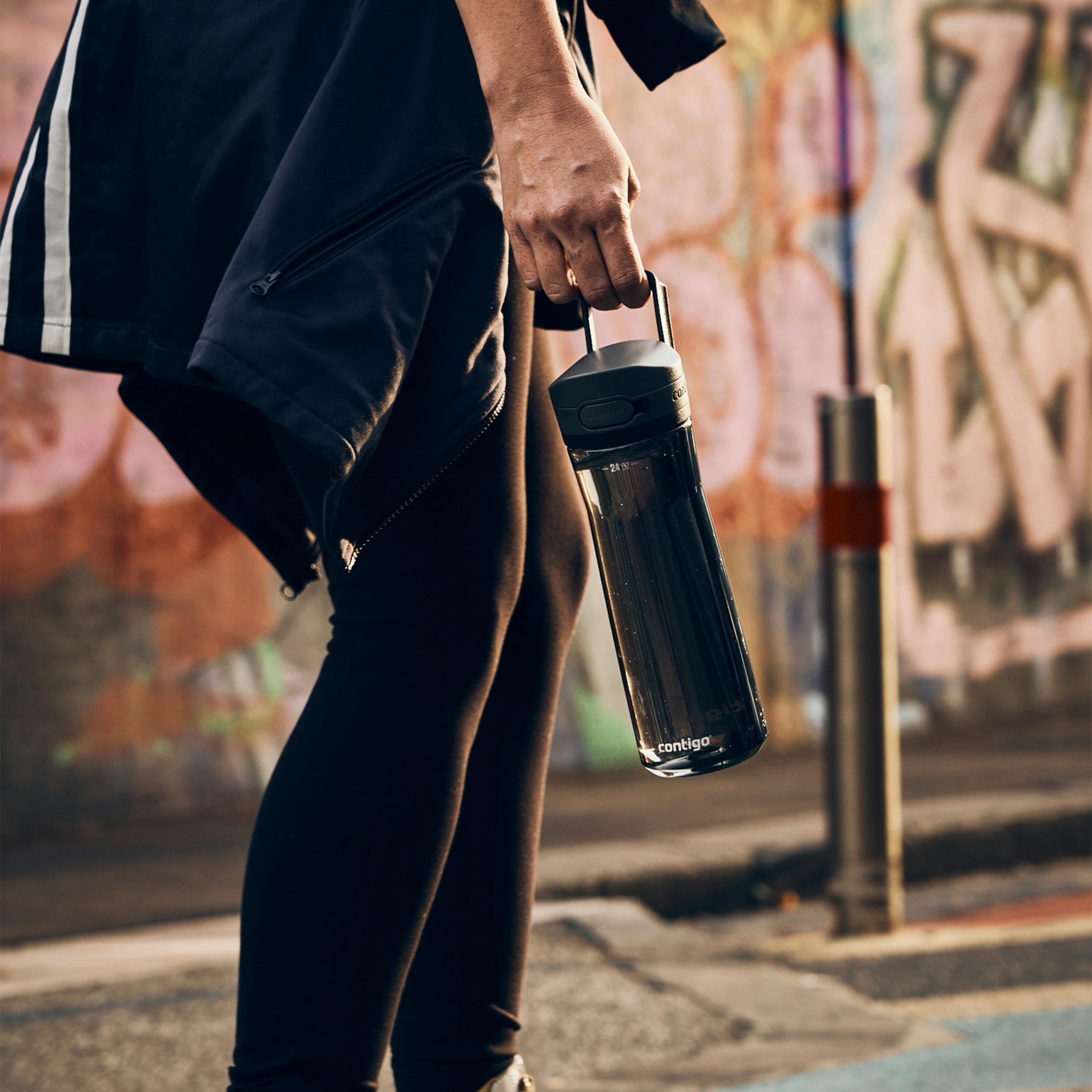 Contigo Jackson 2.0 Tritan Water Bottle with Leak-Proof AUTOPOP Locking Lid, BPA-Free Plastic, Dishwasher Safe, Licorice, 24 oz (709 mL) 🍁 All In One Marketplace Canada