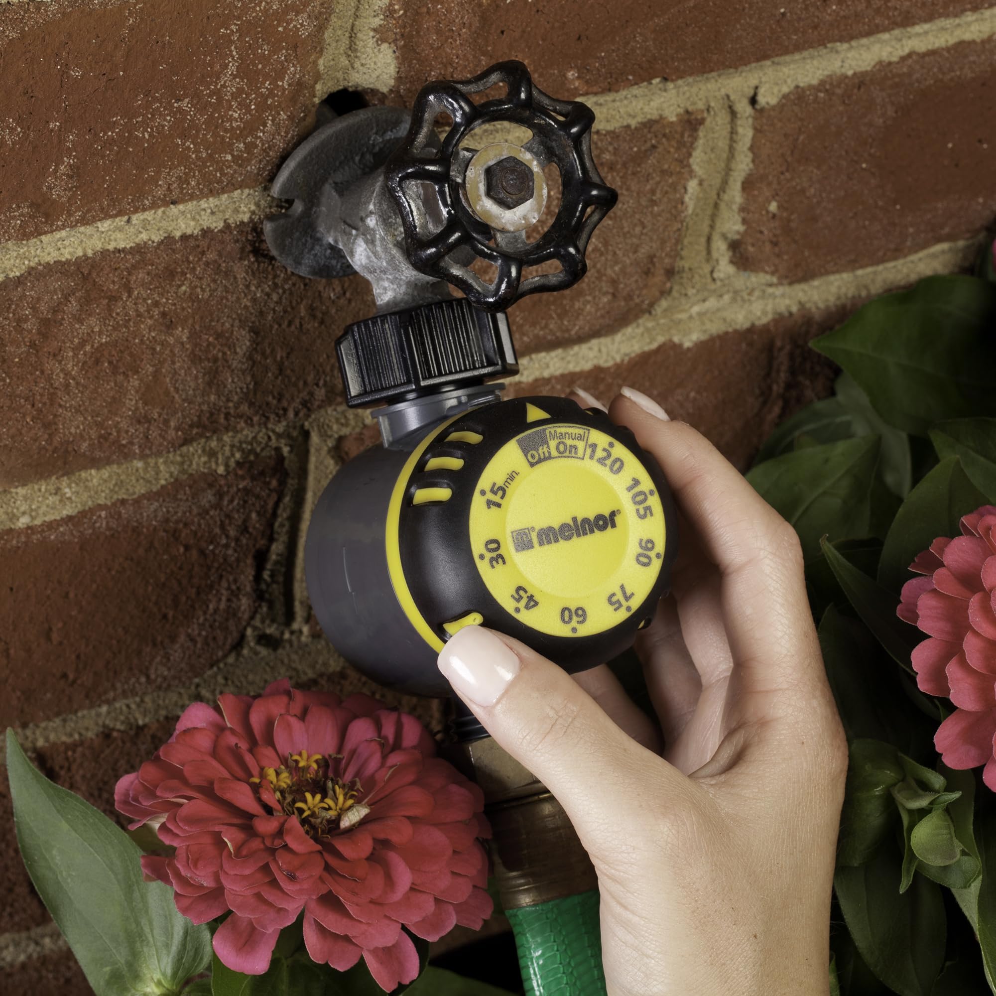 Melnor 65136AMZ Mechanical Timer, Black, Yellow 🍁 All In One Marketplace Canada