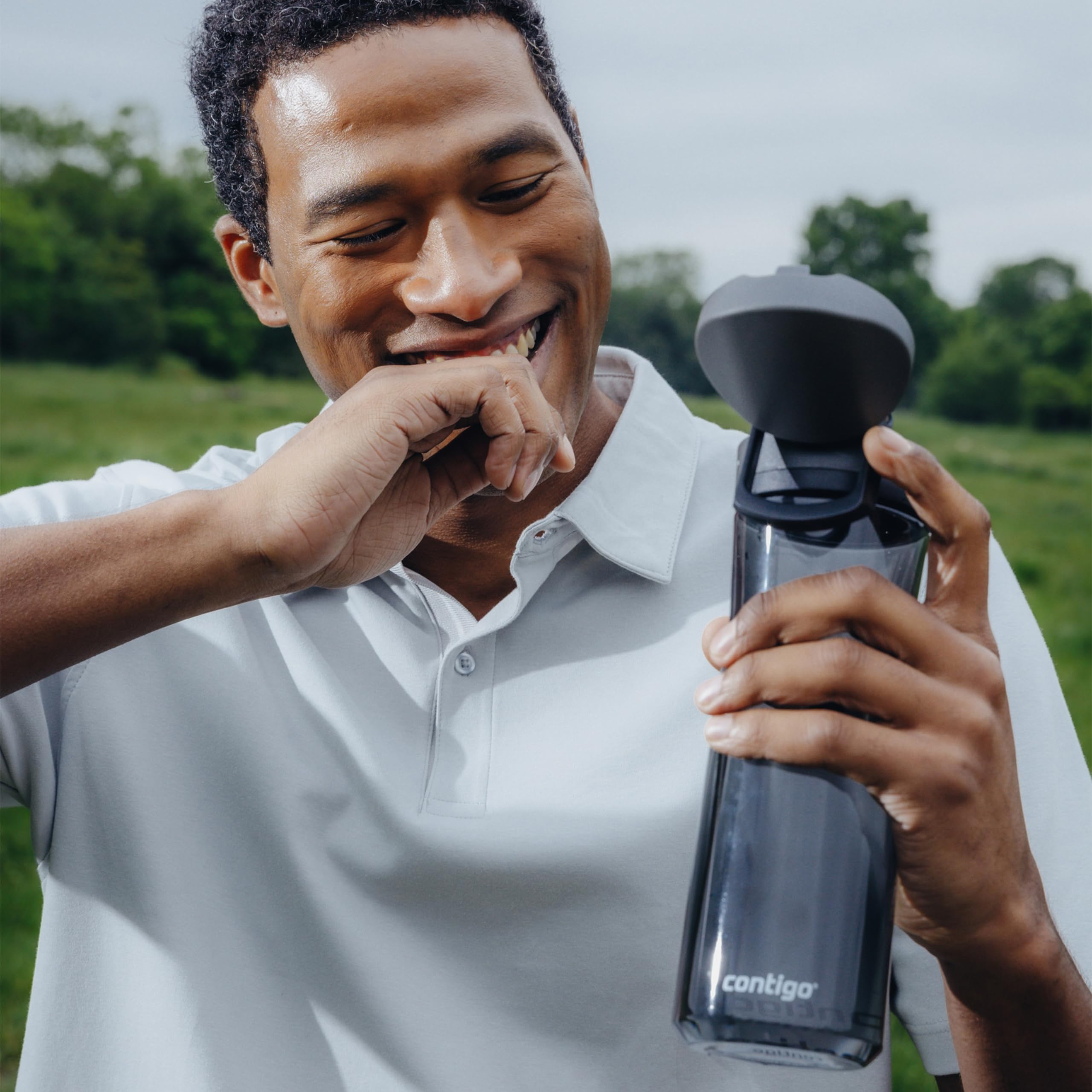 Contigo Jackson 2.0 Tritan Water Bottle with Leak-Proof AUTOPOP Locking Lid, BPA-Free Plastic, Dishwasher Safe, Licorice, 24 oz (709 mL) 🍁 All In One Marketplace Canada