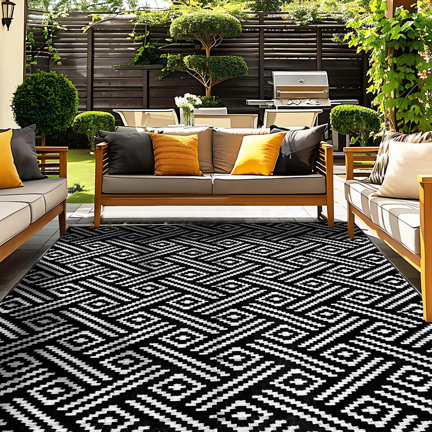 OPPODREAM Outdoor Rug 5x7 Ft, Waterproof Outdoor Plastic Straw Rug for Patio, Reversible Out Door Carpet for Camping, Deck, Rv, 5 x 7 Area Carpet Balcony, Porch, Backyard, Black and White 🍁 All In One Marketplace Canada